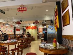 大堂-捷信牛奶甜品世家(五道口店)