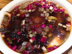 老成都冰粉-胡桃里乐队酒馆(长春总店)