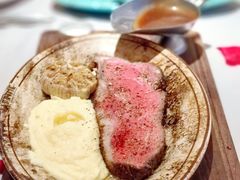 招牌慢烤整切澳洲谷饲西冷M5-艾雷牛排馆 LA.Prime Steakhouse