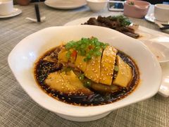 渝香嫩滑鸡-潮府馆·非遗潮州菜·港式点心(世纪公园店)