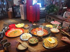 -萍姐火锅·公路夜市(武汉首店)