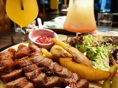 -The Cheebat 锌吧·Bistro(体育西店)