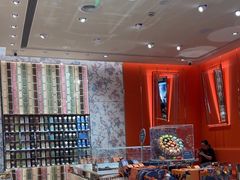 -VENCHI 闻绮(上海佛罗伦萨小镇店)