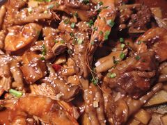 -徐记小怪兽肉蟹煲(中央大街店)