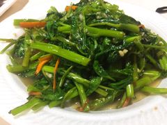 -纽顿熟食中心