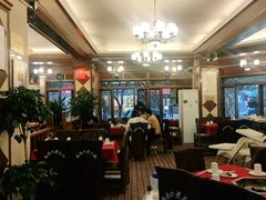-山城年华老火锅(玉林店)