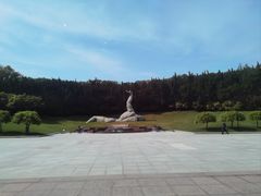 -上海市龙华烈士陵园