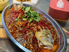 -新哥小串·臭米线(风尚米兰店)