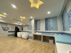 -月儿湾婴幼儿水育中心(门头沟石门营店)