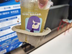 -瑞幸咖啡(人工智能创业基地店)