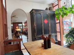 -银米·云南传统过桥米线(双廊黑金冠店)