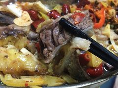 土火锅-聚雅美食