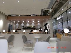 大堂-鲜芋仙(花都融创茂店)