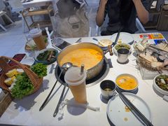 -濠七糟粕醋•海南酸汤火锅(中关村店)
