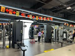 -超鹿运动(五四路恒力城店)