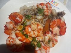 -领鲜活海鲜榴莲自助火锅(东门店)