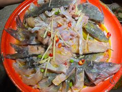 -吃城都·鱼蛙火锅(西玉龙街店)