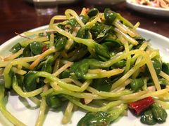 -老街坊劈柴院(济南总店)