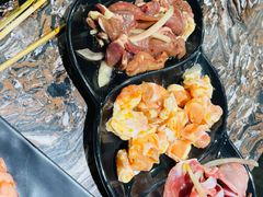 -啊美丽炭火烤肉(滑翔一店)