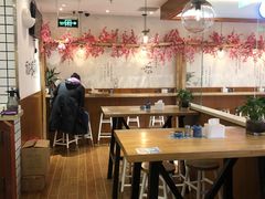 大堂-南门金峰辣子鸡·玩串串(昌发展万科广场店)