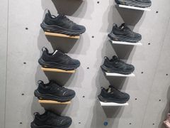 -HOKA(北京蓝色港湾店)