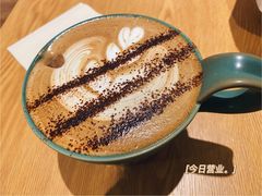香草肉桂摩卡-ZING COFFEE 镜咖啡