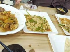 -洪姐川菜东北菜铁锅炖(天生丽街店)
