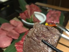 -炼火烤肉店