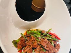 杭椒炒牛柳-老头儿油爆虾·知味杭州(爱琴海购物中心)