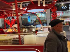 -平望服务区·停车场