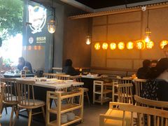 大堂-顺德公广东猪肚鸡·煲仔饭(白石洲店)