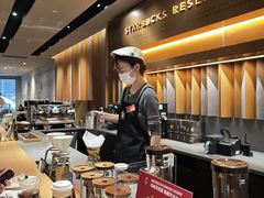 -星巴克臻选(济南恒隆店)