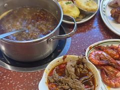 -四囍码头海鲜烧烤自助火锅(外滩南京东路悦荟广场店)
