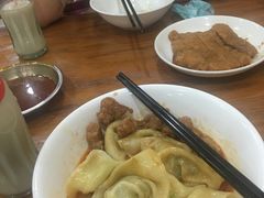 -潘国仙耳光馄饨(黄家阙路店)
