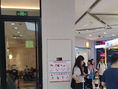 -万达广场(南昌红谷滩店)