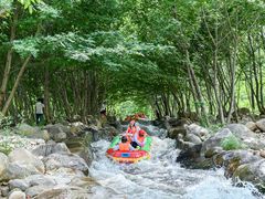 -尧山大峡谷漂流