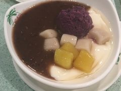 紫米露豆腐花-松记糖水店(铜锣湾分店)