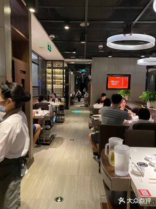 海底捞火锅(锦艺城店)大堂图片