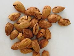 坚果拼盘-Helens海伦司小酒馆(红旗南路店)