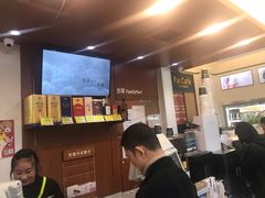 -全家便利店(襄阳南路店)