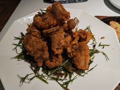 茶香酥排骨-卯时·龙光雅宴·精致锡帮菜(惠山古镇店)
