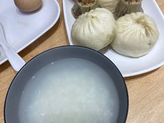 -李与白包子铺(桐梓林店)