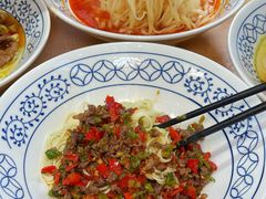 -李与白包子铺(桐梓林店)
