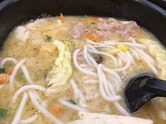 -阿香米线(临平银泰城店)