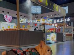 -平望服务区·停车场