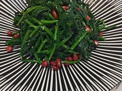 -苏湘小馆·不做预制菜(青年公社店)