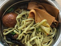 -鹍记特色牛杂面
