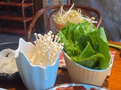 -东巴婆婆云南鱼豆花火锅(大东门店)