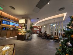 -奈雪的茶(亨特国际广场店)