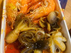 -华府九号海鲜烧烤大排档(龙域店)